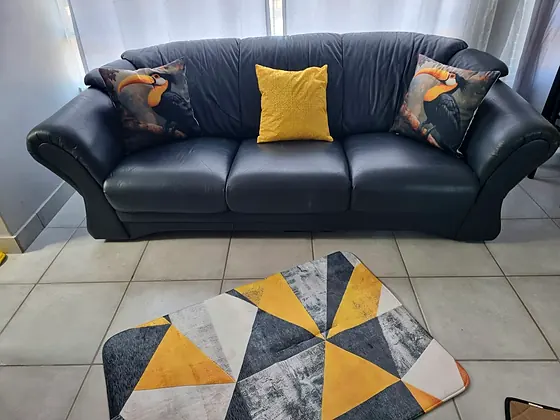 Living area in Unit 1